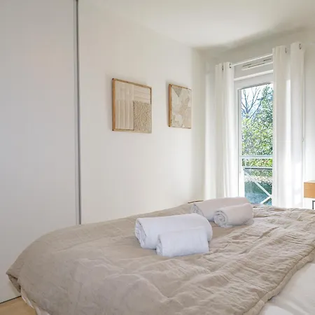 Apartment Les Bergeronnettes - Piscine Partagee Proche